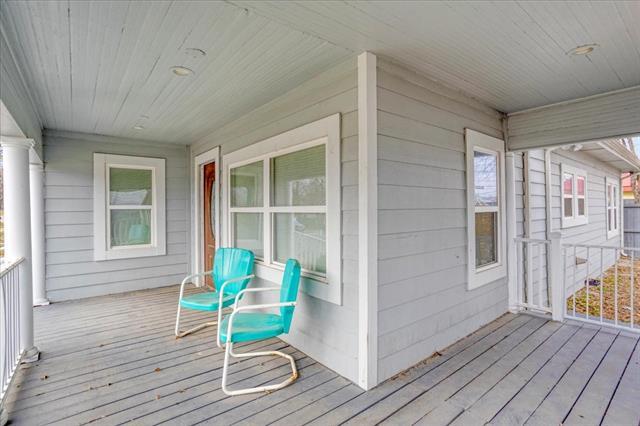 Photo - 805 W Owings St