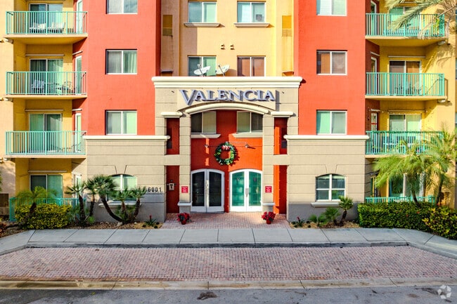 6001 SW 70th St - Valencia South Miami