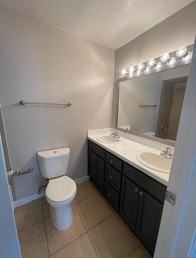 3 habitaciones, baño