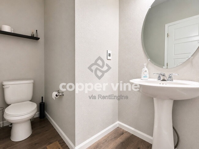 Photo - 510 W 175th Pl