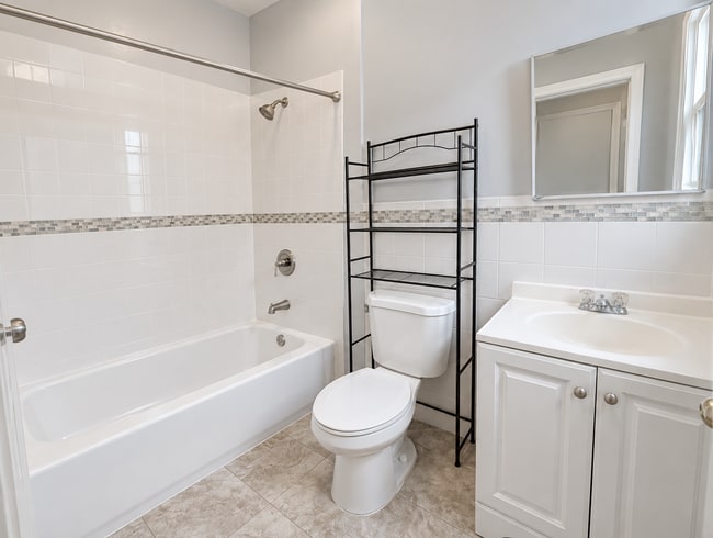 700 Emory St Unit 704 Emory St - 2