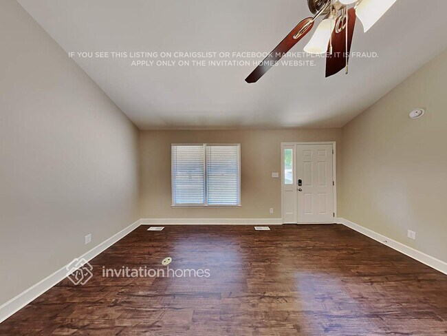 Photo - 158 Creek Haven Dr