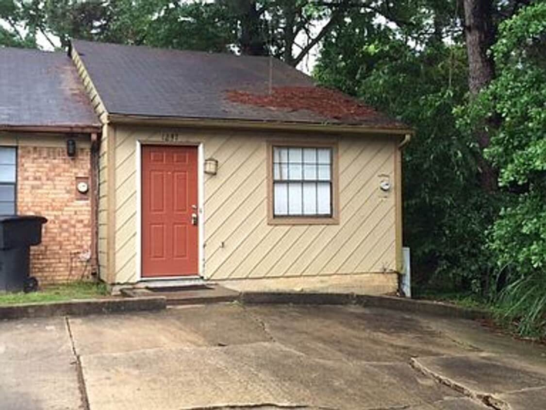 Perfect 1 Bedroom 1 Bathroom! - Perfect 1 Bedroom 1 Bathroom!