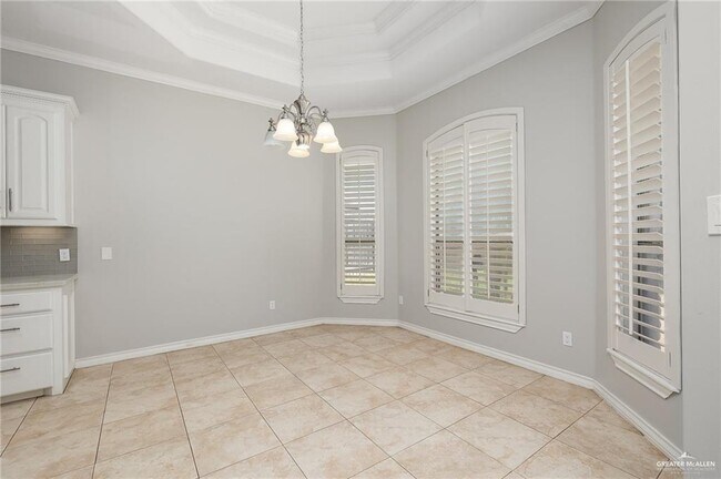 Photo - 18 N 49th St