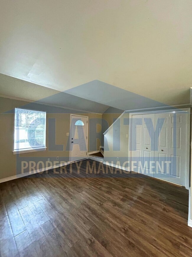 Photo - 2935 Adkisson Dr