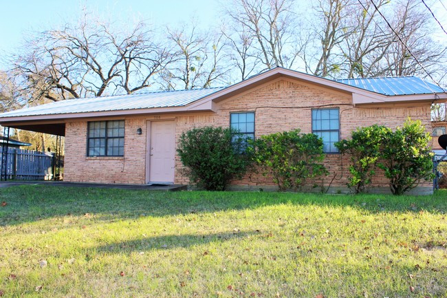 Photo - 708 Matilda St Casa