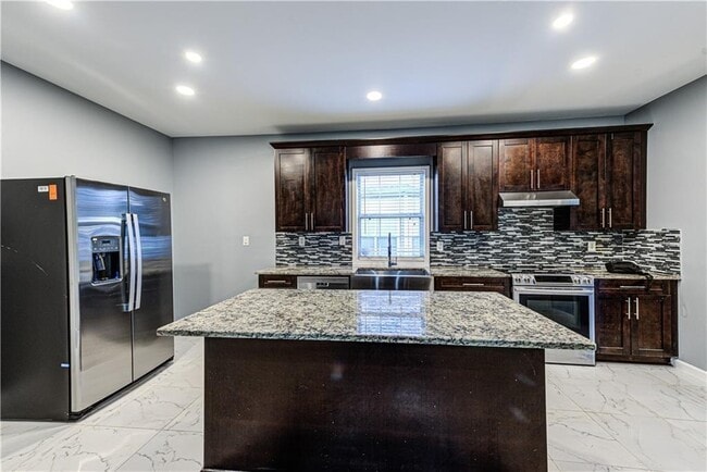 Photo - 3311 Heritage Walk Ln