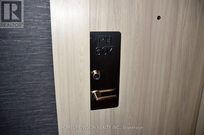 Photo - 75 Canterbury Pl Unité Ph607