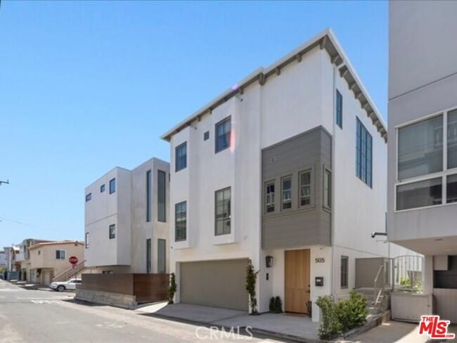 Photo - 505 Bayview Dr