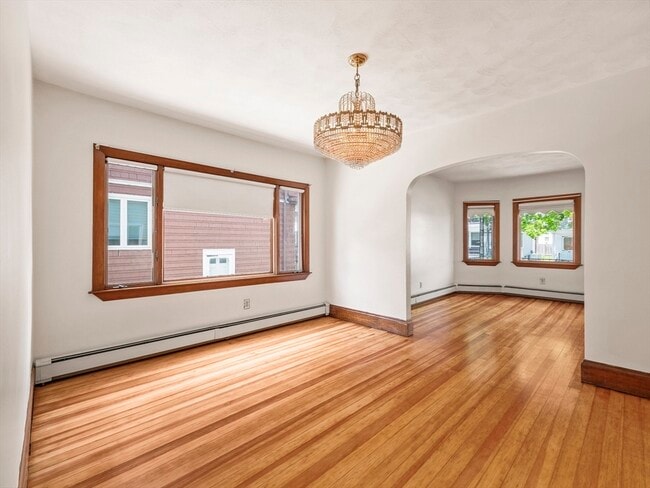 Photo - 37 Wright Ave Unit 2