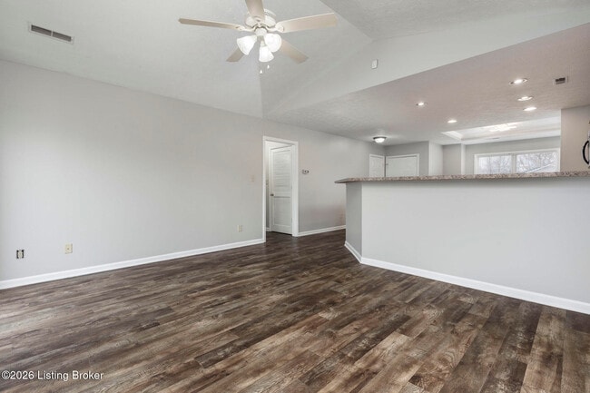 Photo - 8815 Woodpointe Blvd