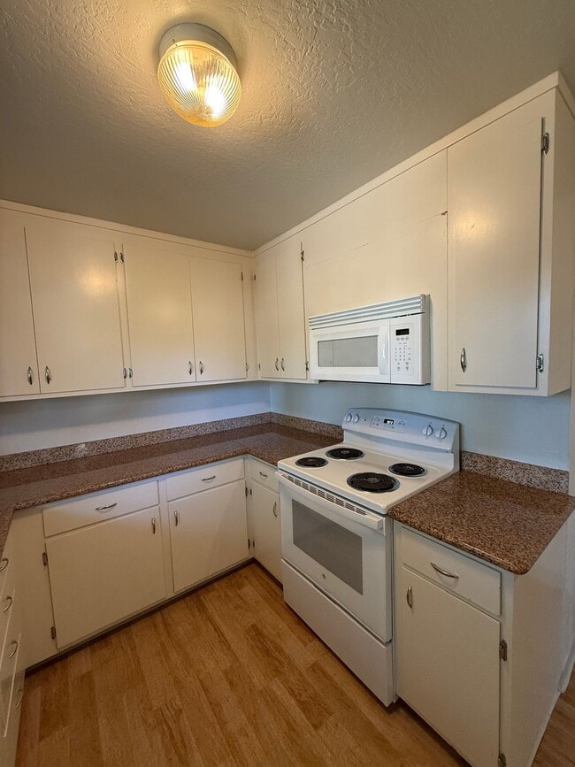 Photo - 1548 Hudson St Unit 301