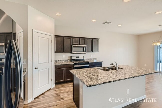 Photo - 4518 W Saddlebush Way