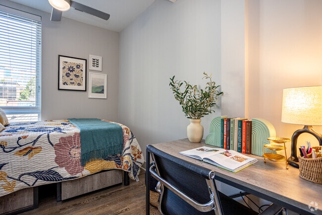 4BR, 4BA - 1,181SF - Bedroom 3