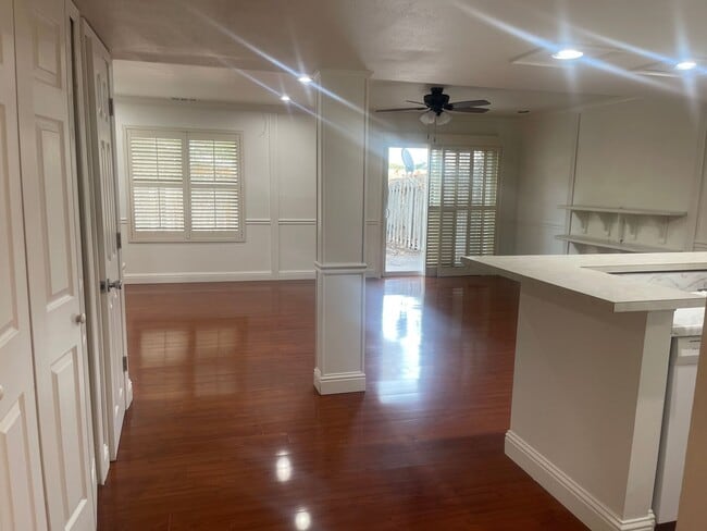 Photo - Bradley Square 3 bedroom Townhouse