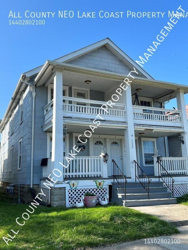 Building Photo - 1127 W Erie Ave Unit 1