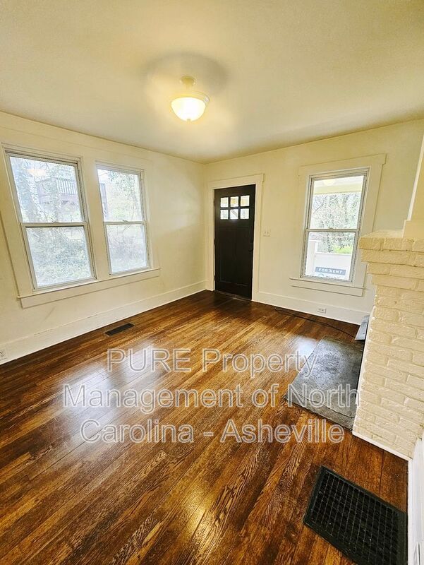 73 Clingman Place House House Rental in Asheville, NC