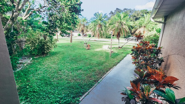 Photo - 1521 Barber St