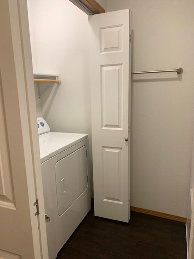 Photo - Upper 2bd / 1ba Apartment + Single stall detached garage Unit 513#7
