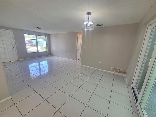 Photo - 10114 Old Orchard Lane