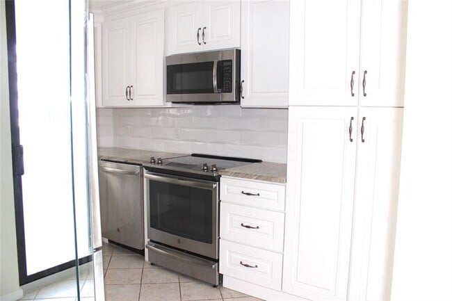 Photo - 1000 S Ocean Blvd Unidad 5-L