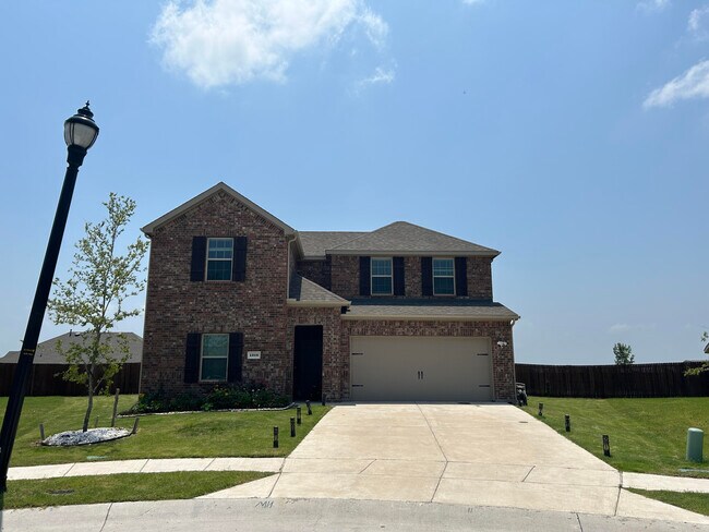 Photo - 1316 Wrangler Way