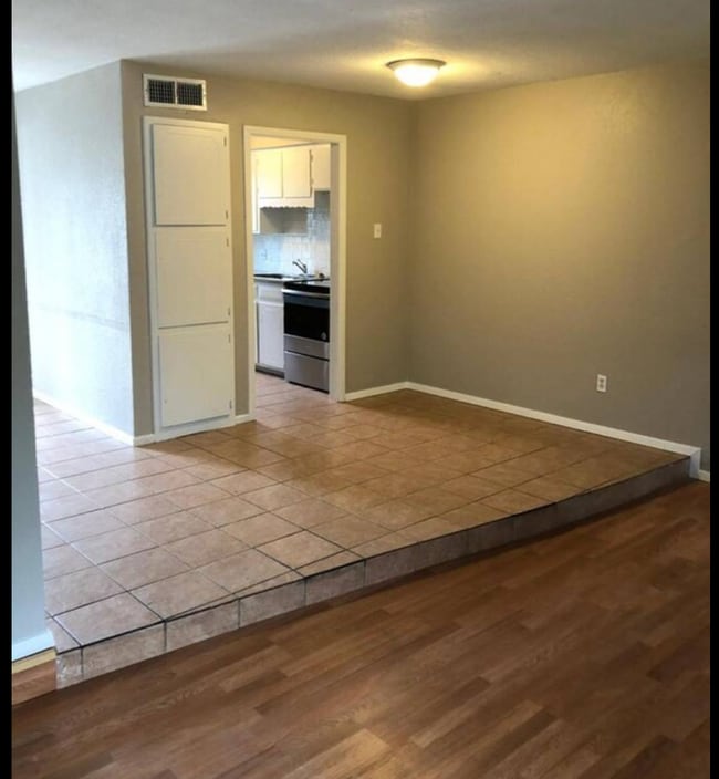 3009 Las Vegas Trl Unit D
