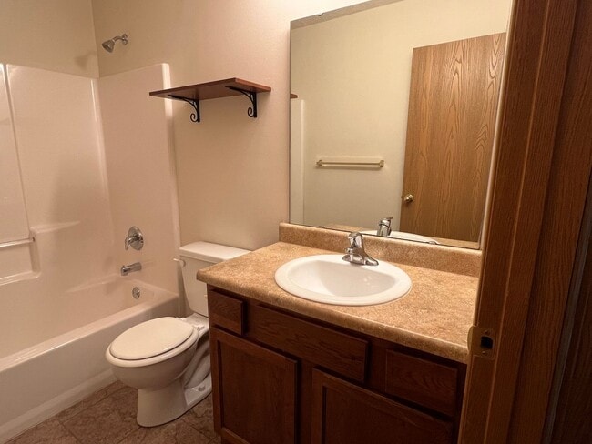 Photo - Nixa Rental available in Tuckaway neighborhood