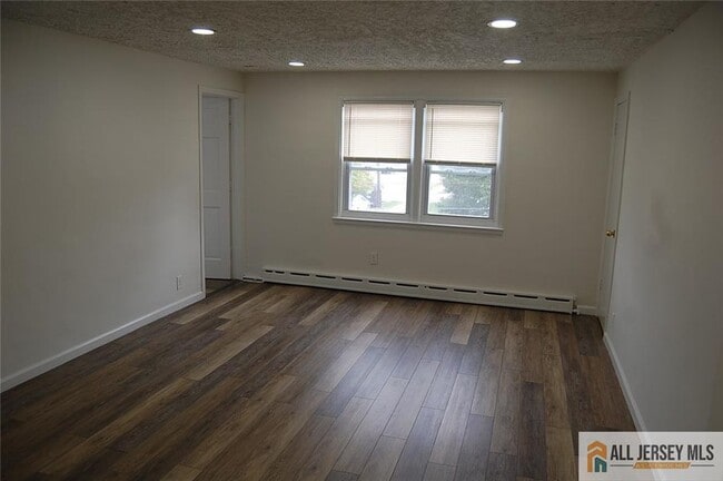 Photo - 57 Avenel St Unit 4
