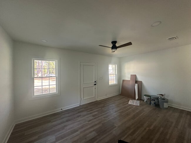 Photo - 1003 N Young St