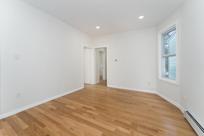 Photo - 15 Dwight St Unit #2