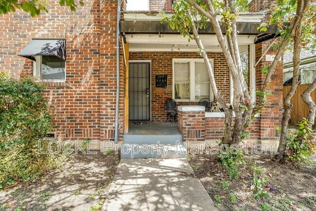 Photo - 1411 6th Ave