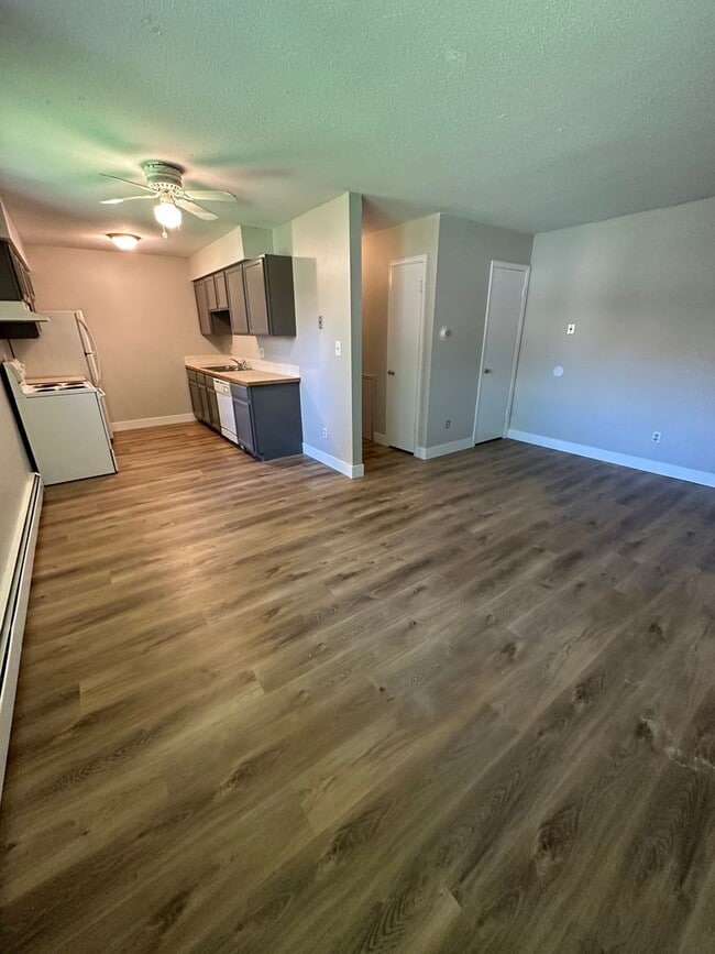 Photo - Laporte1850 (KC-LN) Unit A6