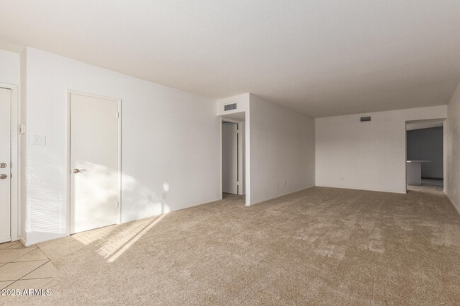 Photo - 2128 E Villa Ct