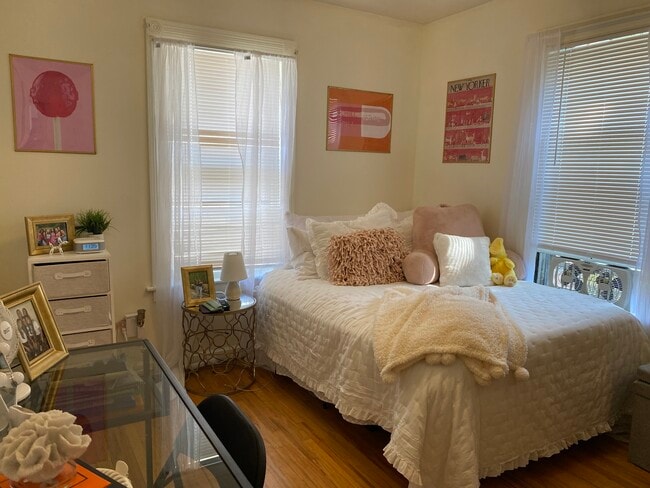 Photo - 106 Murray St