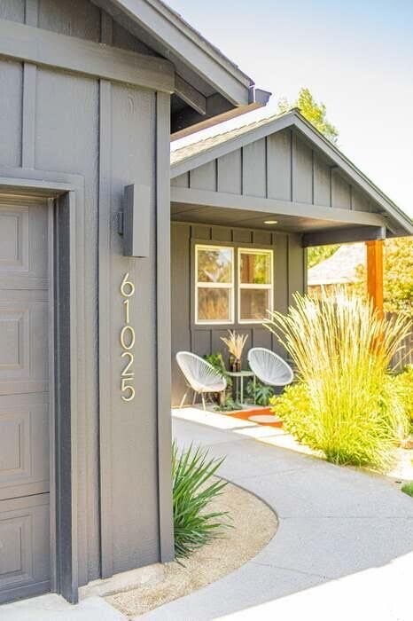 Photo - 61025 Lodgepole Dr