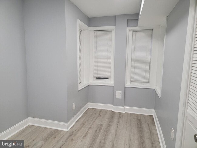 Building Photo - 1824 Corcoran St NW Rental