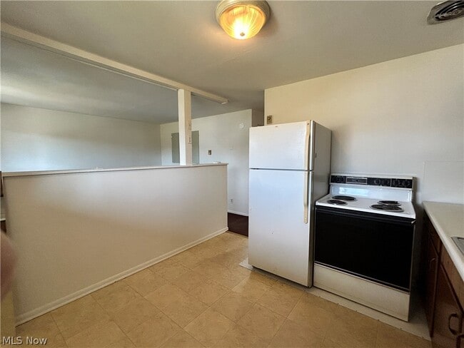 Photo - 301 Martin Ave