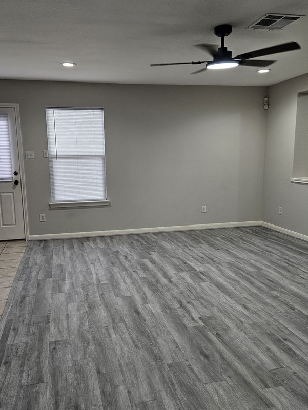 Photo - 1130 Concord Pl