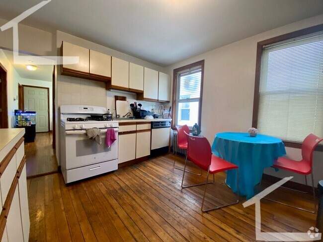 Building Photo - Great apt near Boston Landing! Allston/Bri...