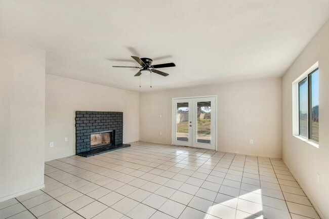 Photo - 8425 Redwood Ave