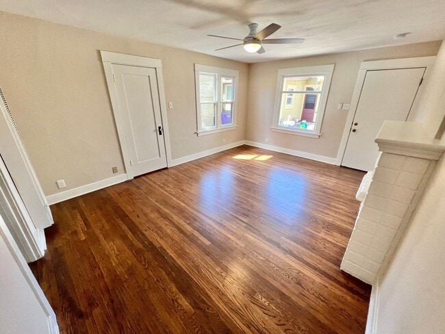 Photo - 2212-2214 E 6th St Unit 2214 E 6th Street