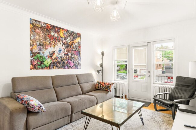 Photo - 6402-610e 10e Avenue Unit ID1251246P