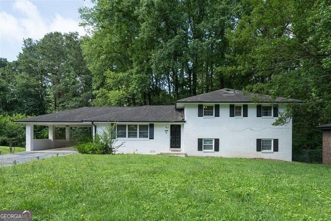 Photo - 1025 Hilburn Dr SE House