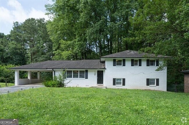 Building Photo - 1025 Hilburn Dr SE Rental