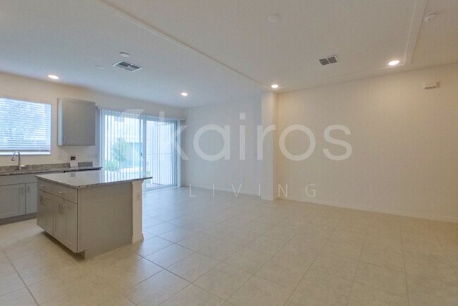 Photo - 34161 Rogallo Ln