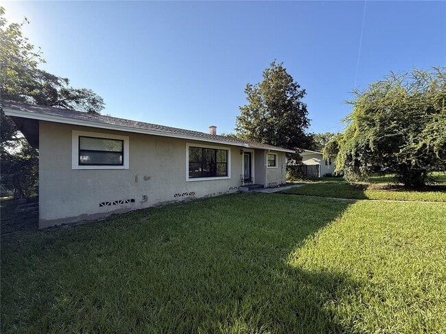 Building Photo - 307 S Orange Ave