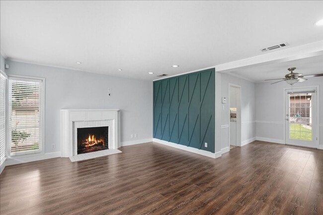 Photo - 2804 Avalon Dr