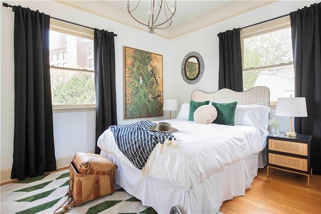 Photo - 155 Savannah St SE