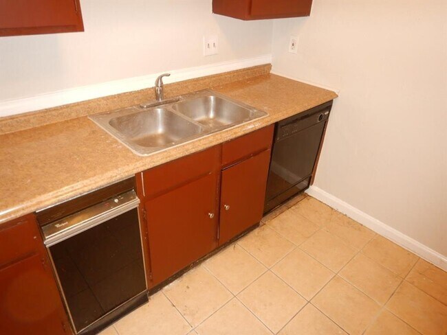 Photo - 2816 S Bartell Dr